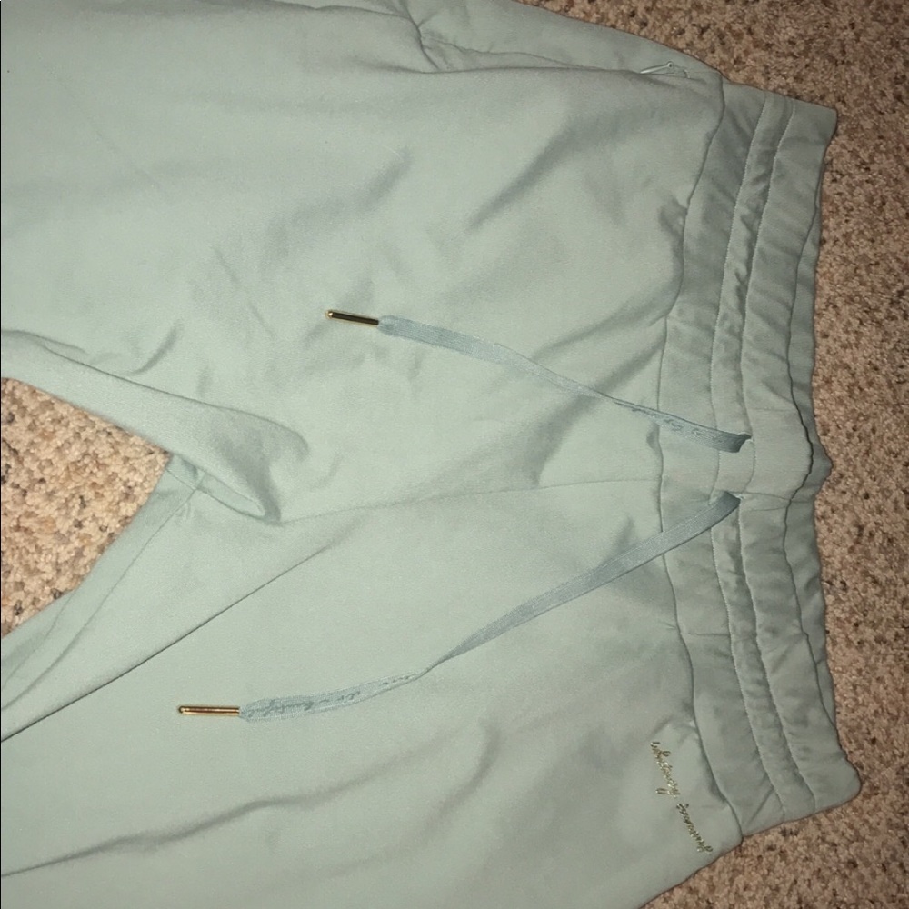 Whitney Simmons V2 joggers bundle